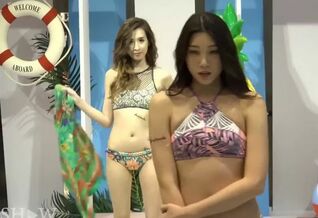 Fantastic hawaiian tropic bathing suit models